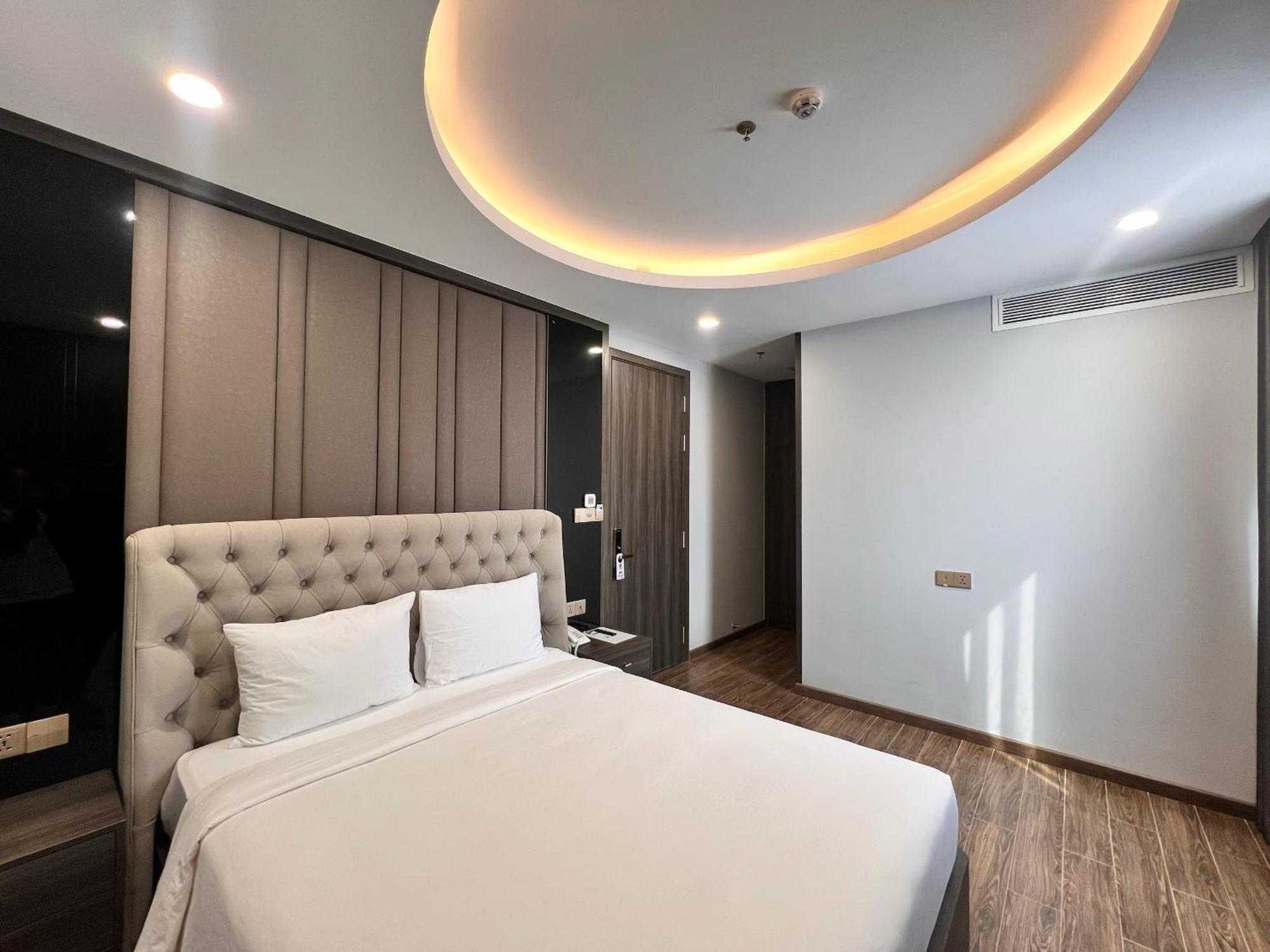 דואונג דונג Le Anh Hotel מראה חיצוני תמונה