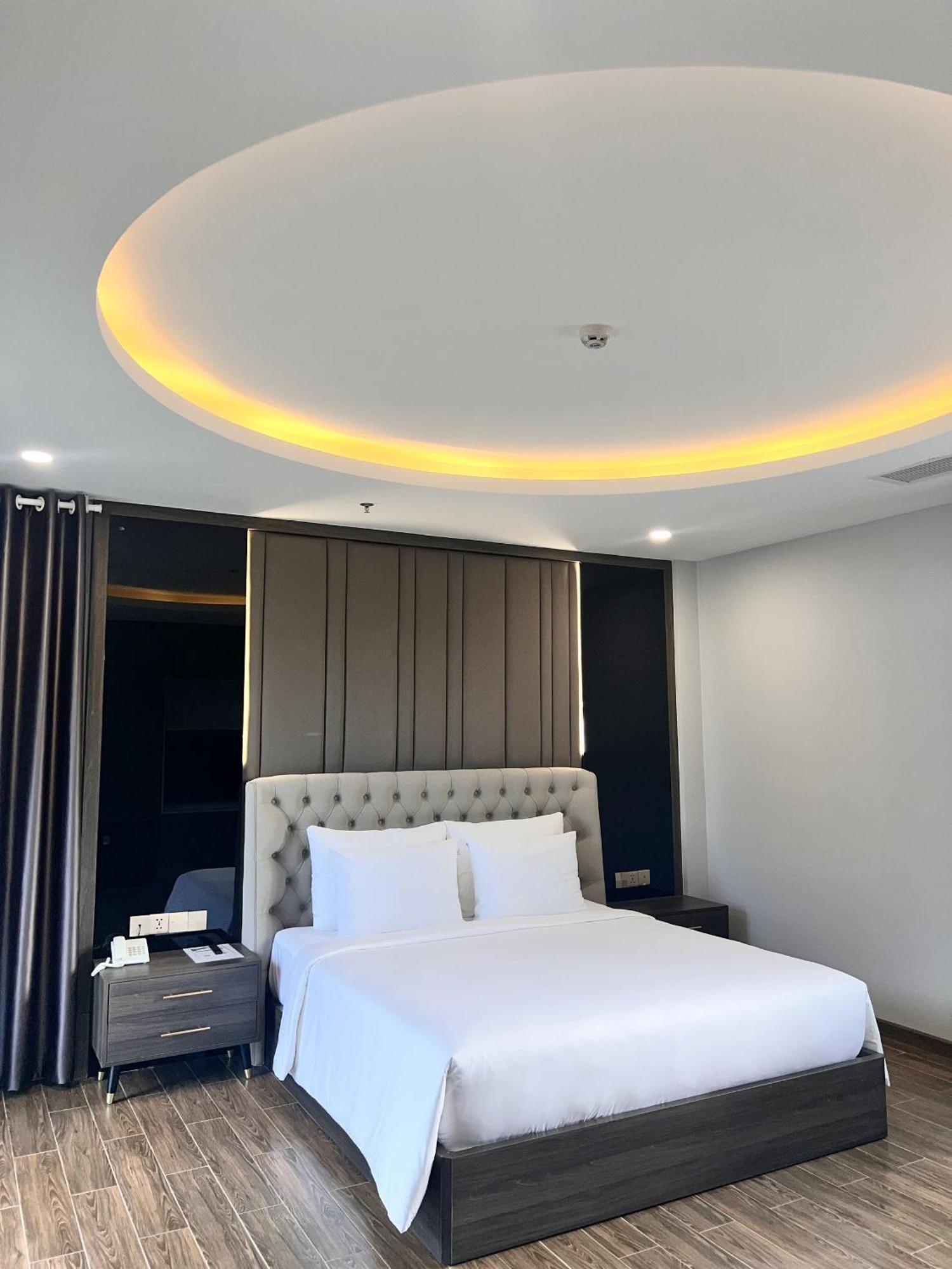 דואונג דונג Le Anh Hotel מראה חיצוני תמונה