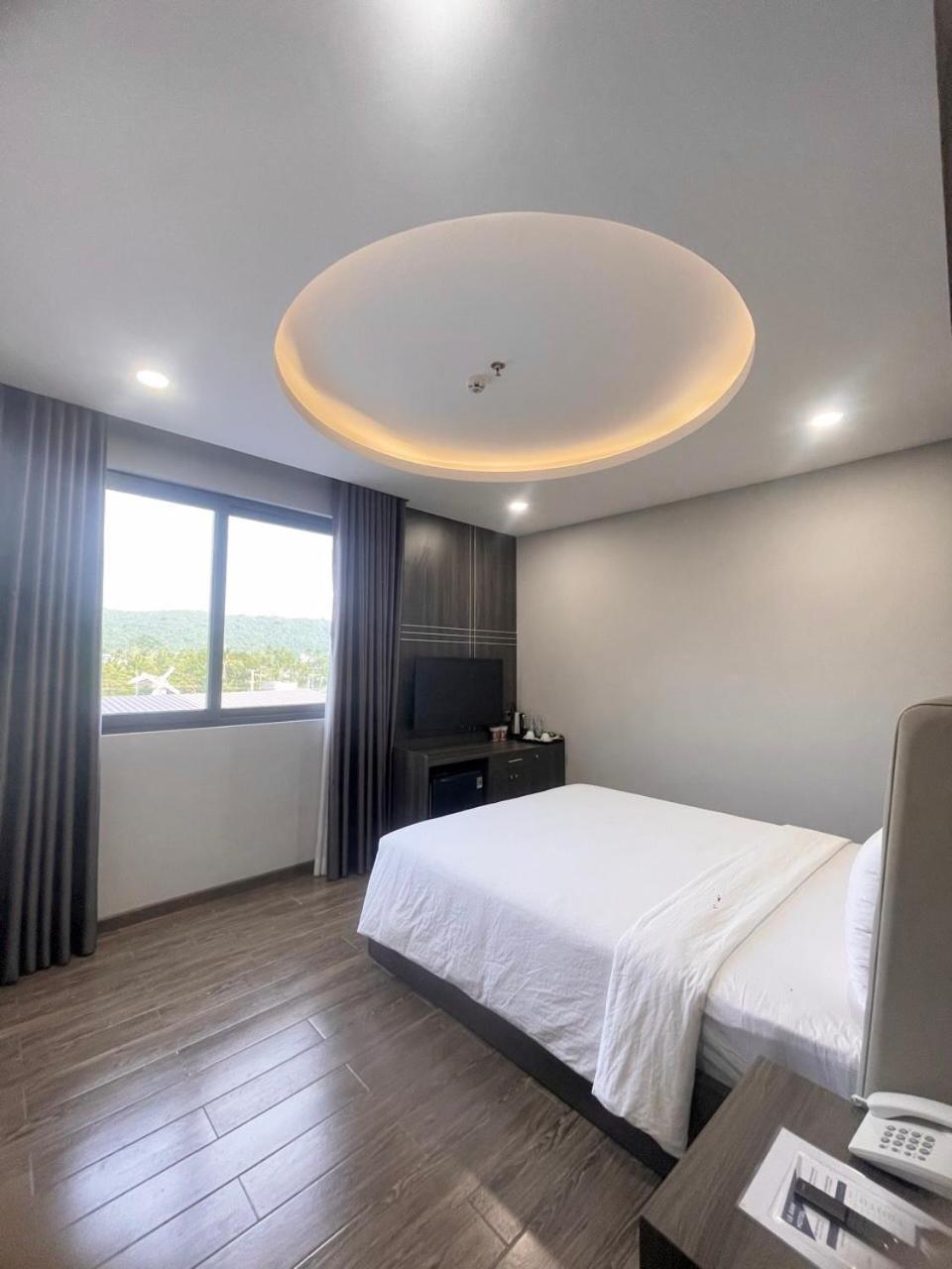 דואונג דונג Le Anh Hotel מראה חיצוני תמונה