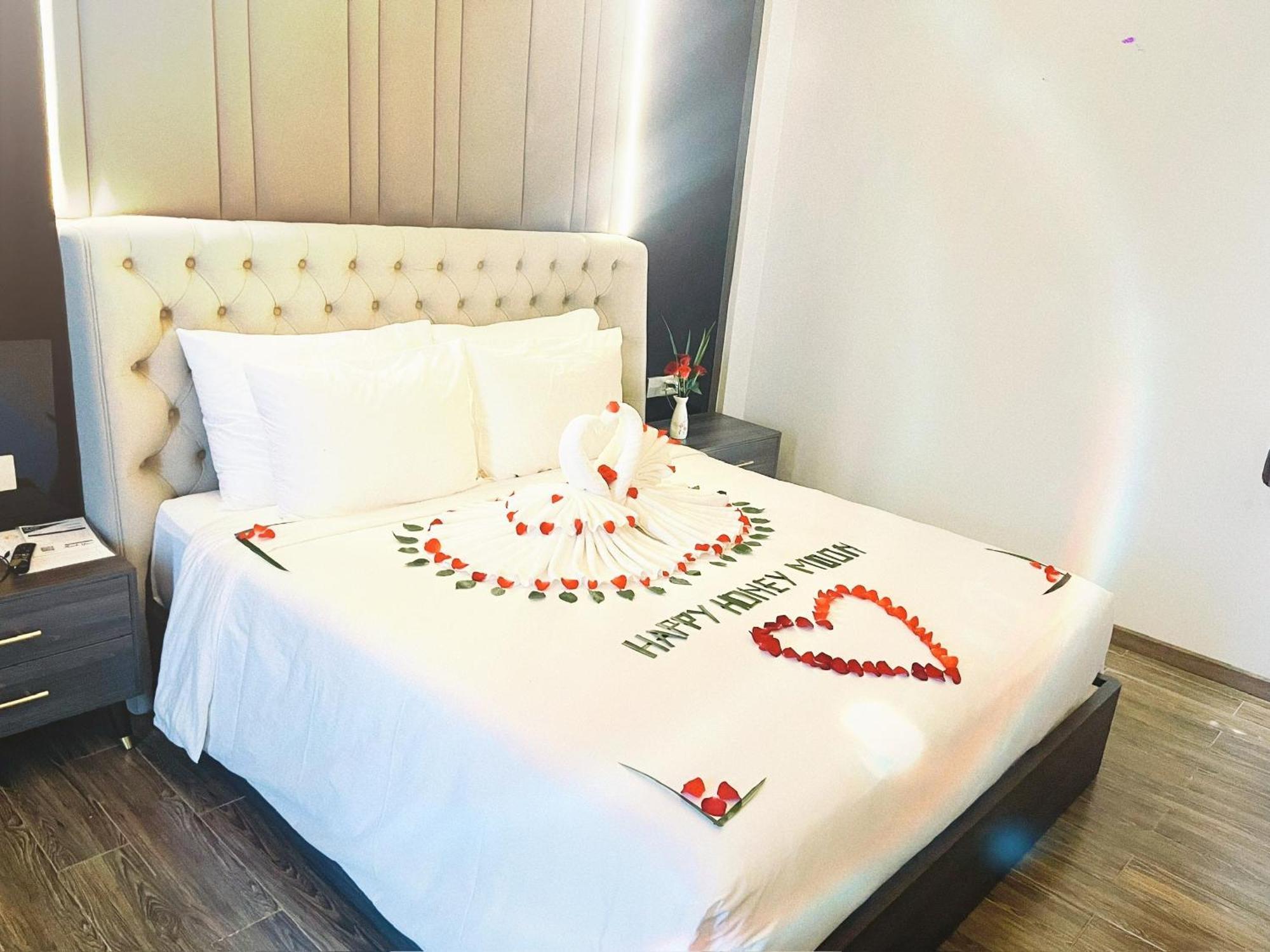 דואונג דונג Le Anh Hotel מראה חיצוני תמונה